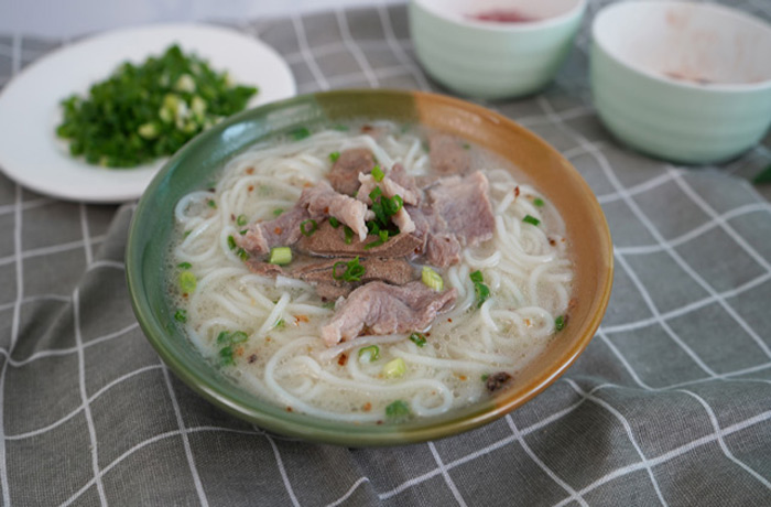 涧西原味汤粉王培训